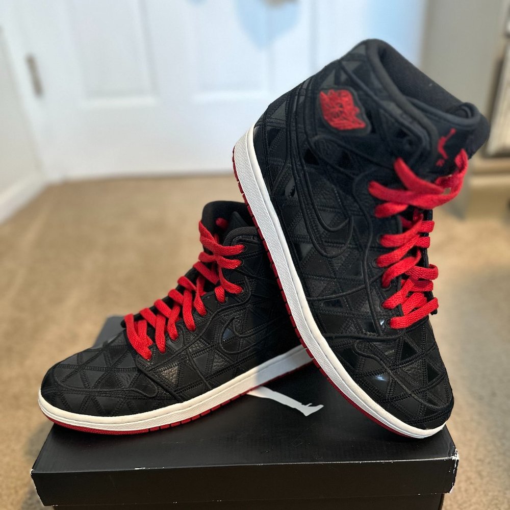 Jordan 1 Retro J2k Black Varsity Red - Size: 10 - Picture 2 of 5